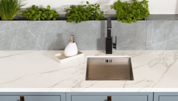 Neolith Worksurface